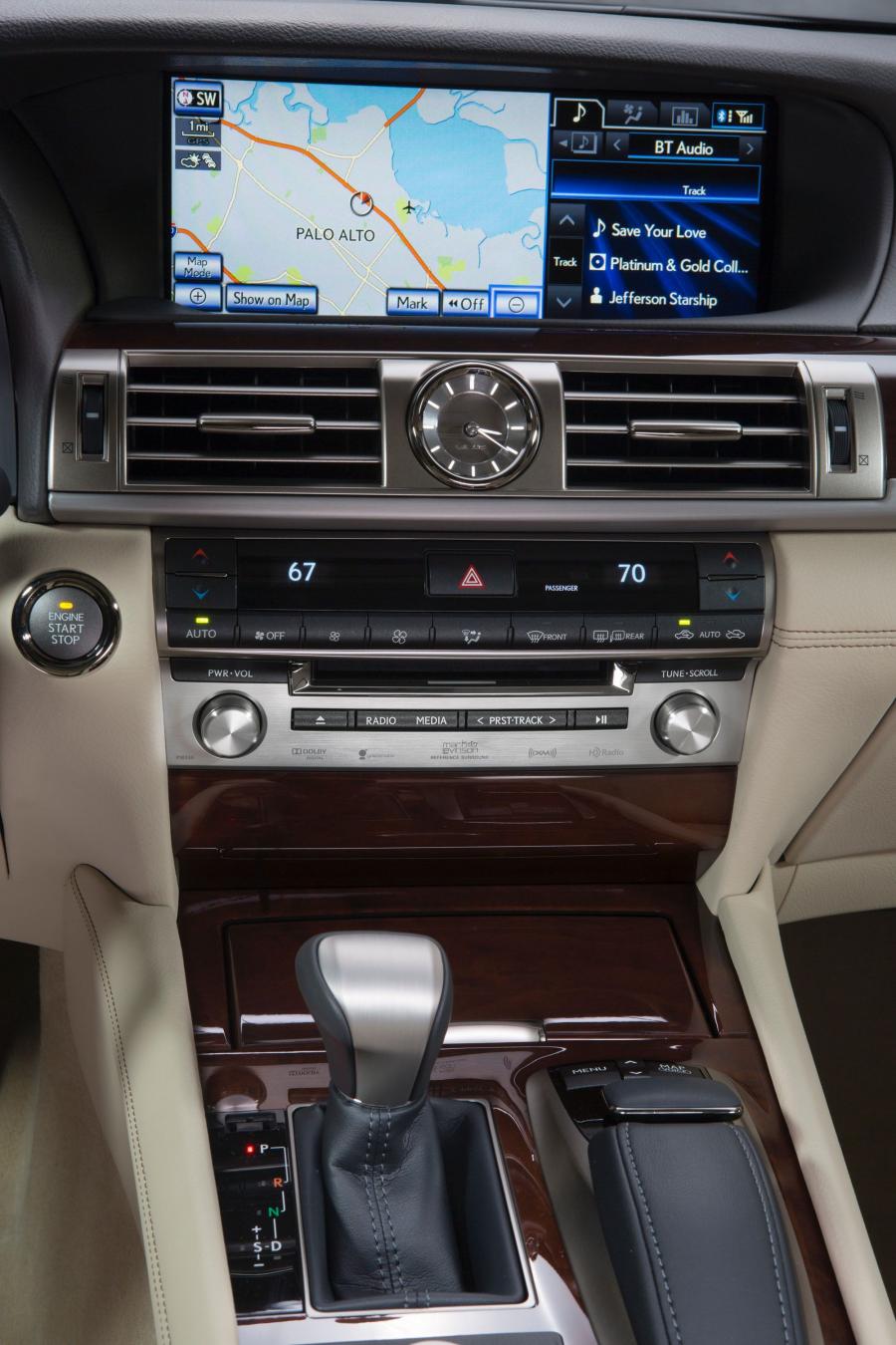  Lexus LS460 2013 года  (фото 61 из 111)